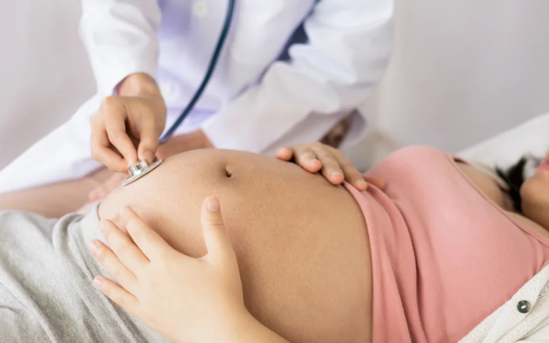 Especialista en embarazo adolescente en Monterrey